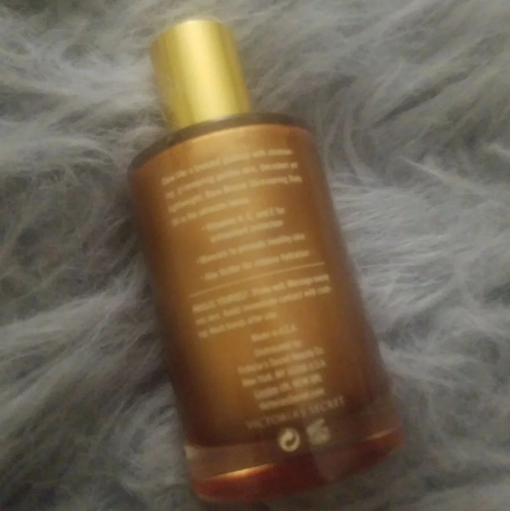 🆕️RARE🆕 Victoria Secret Bare Bronze Melted Gold
